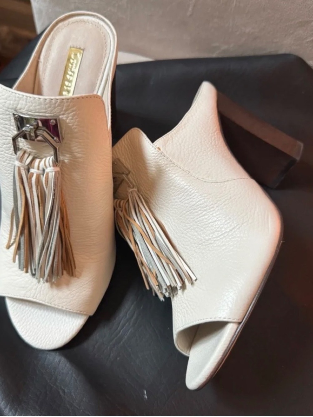 Louise Et Cie Lo-Kemi Tassel Mules - Picture 5 of 7